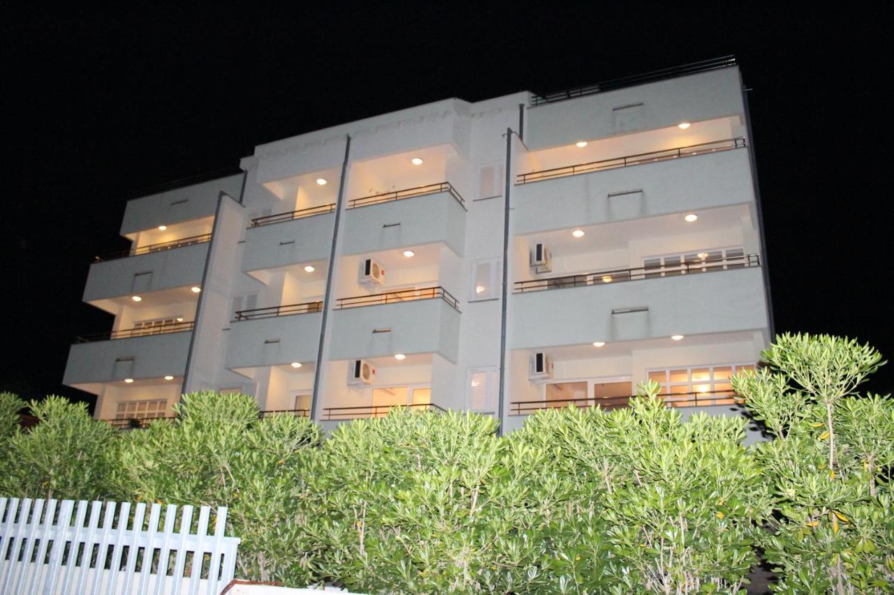 Villa Laurus I - B&B