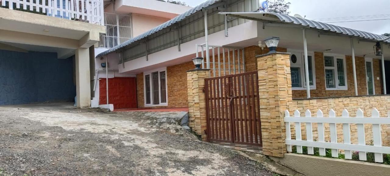 Silverdale Top Entire 3bhk - B&B Ooty