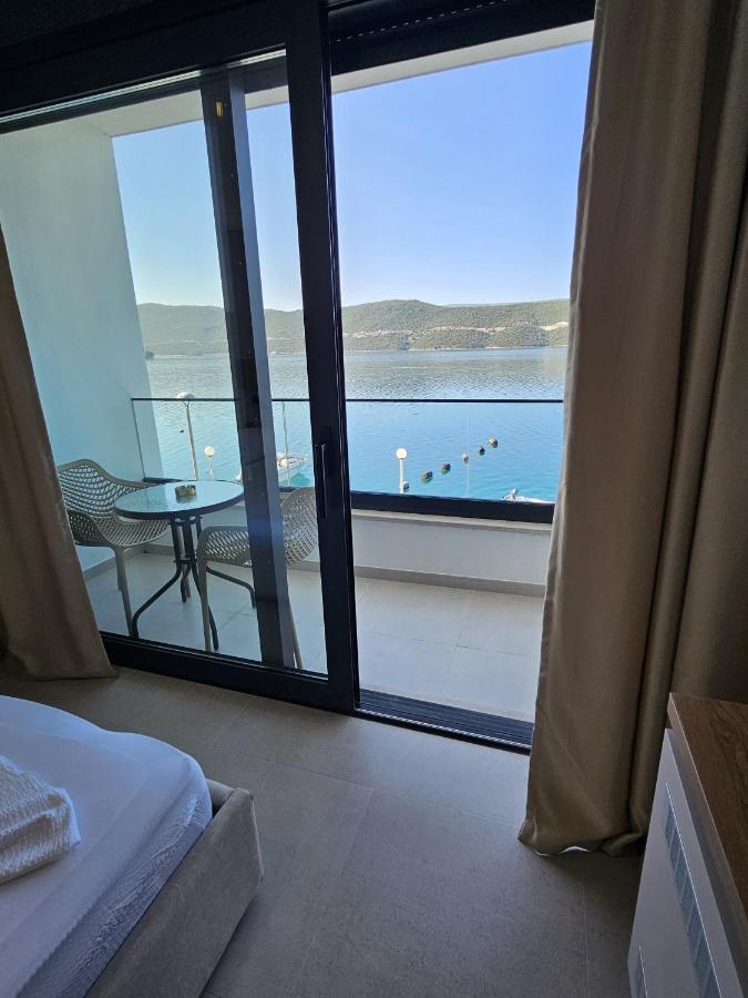 Deluxe Triple Room with Sea View