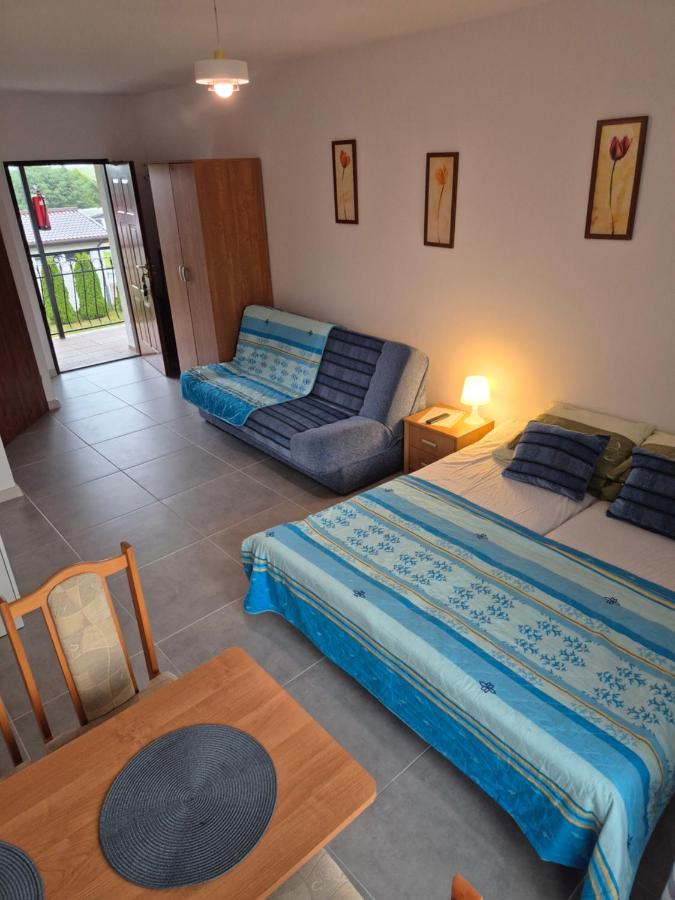 Quadruple Room with Private Bathroom