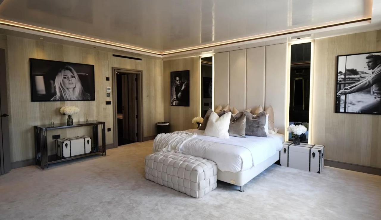 Waterfront Apartment in Chelsea Harbour - B&B London