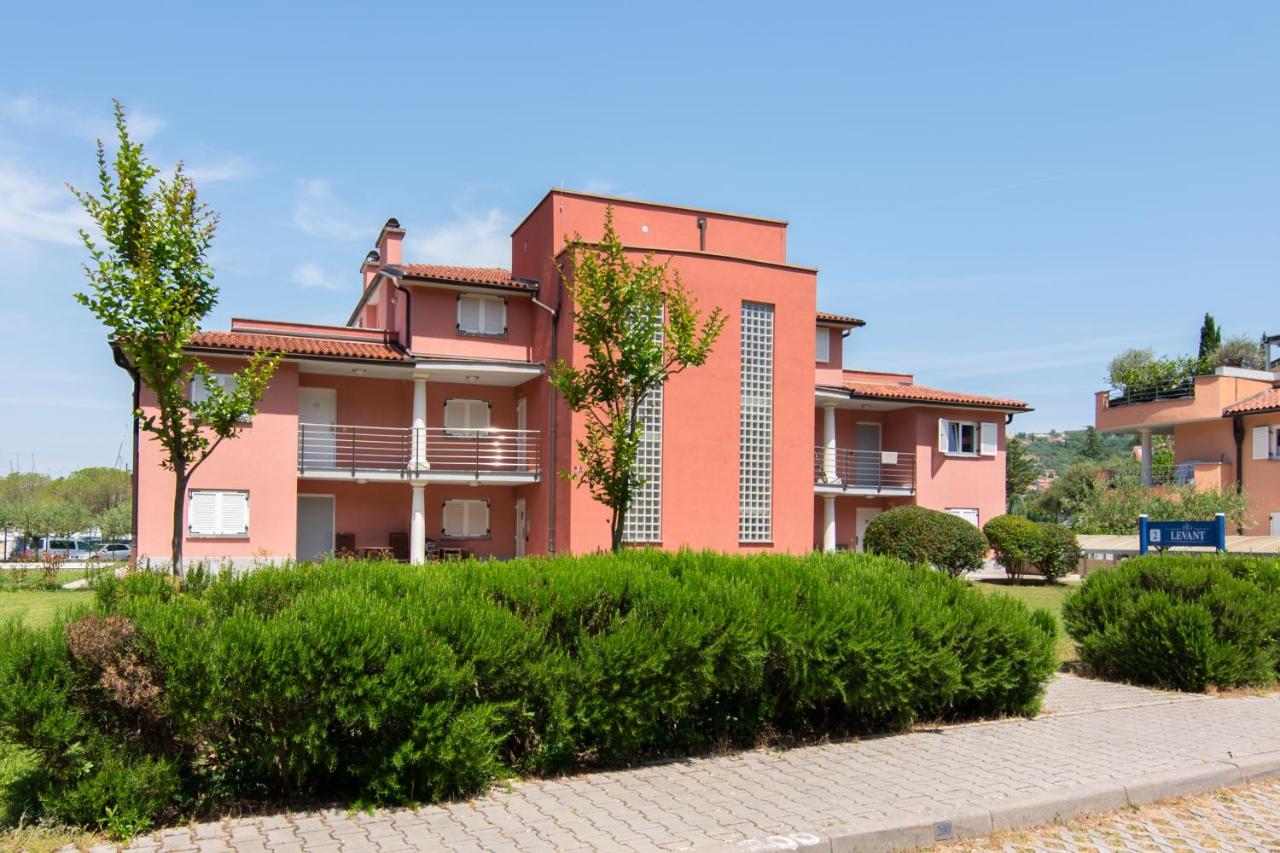 Premium Levant Marina Apartments with Sea View by Locap Group - Ferienwohnung Portorož