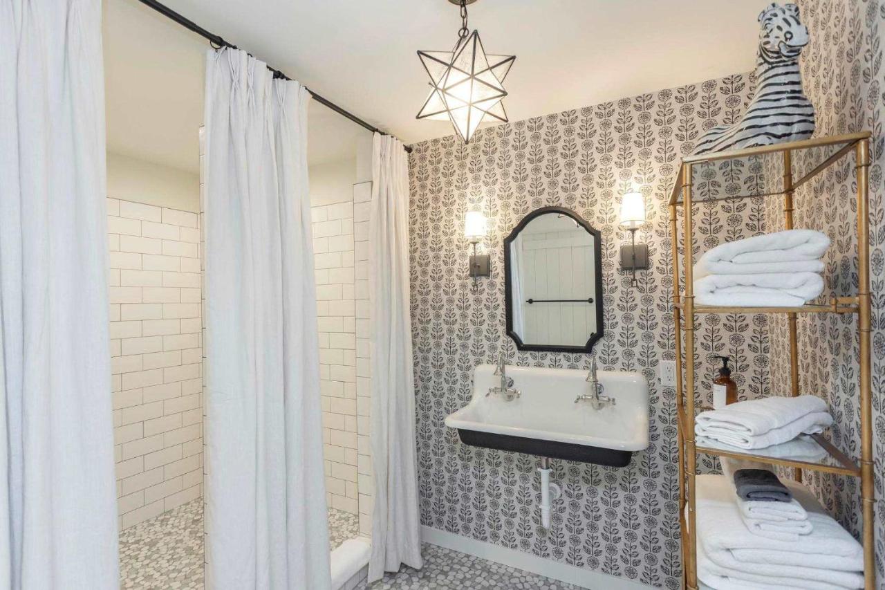 The Covey at Buckhorn Hollow - B&B McEwen