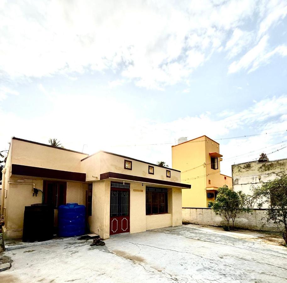 The Good Shepherd Cottage - Ferienwohnung Pollachi