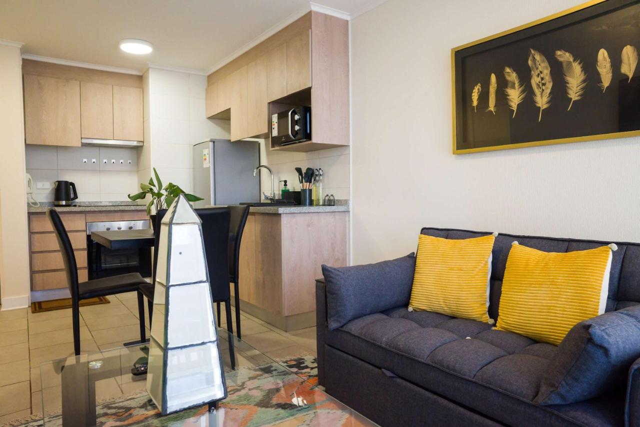 Chic 1BR Oasis in Centro Metro Bliss Your Doorstep - B&B Santiago