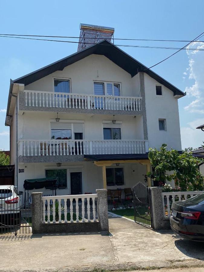 Philippos - Chambres d’hôtes Bujanovac