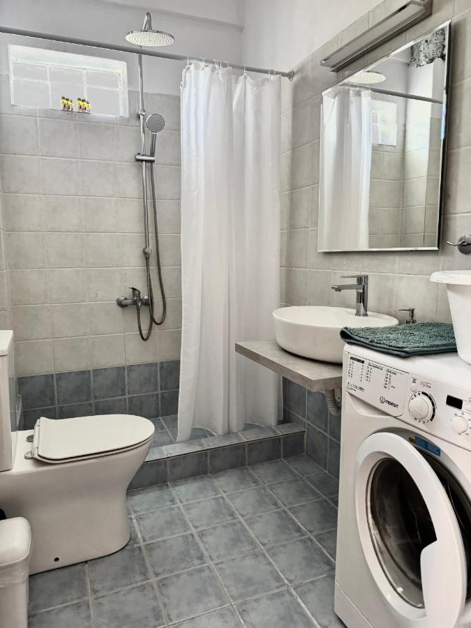Camera Matrimoniale Deluxe (2 Adulti + 1 Bambino)