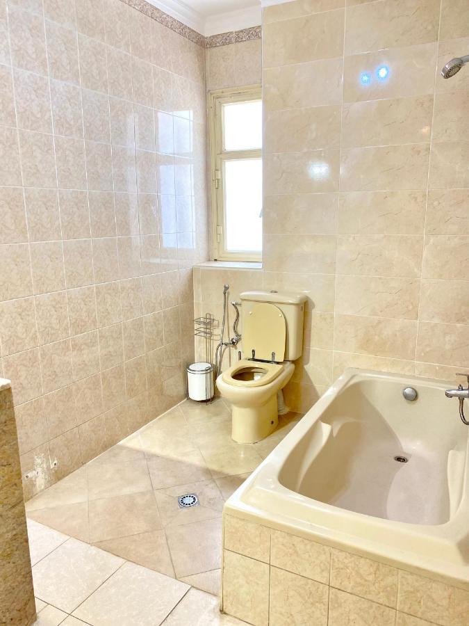 Iconic 2 Bedroom Apartment - Ferienwohnung Tanger