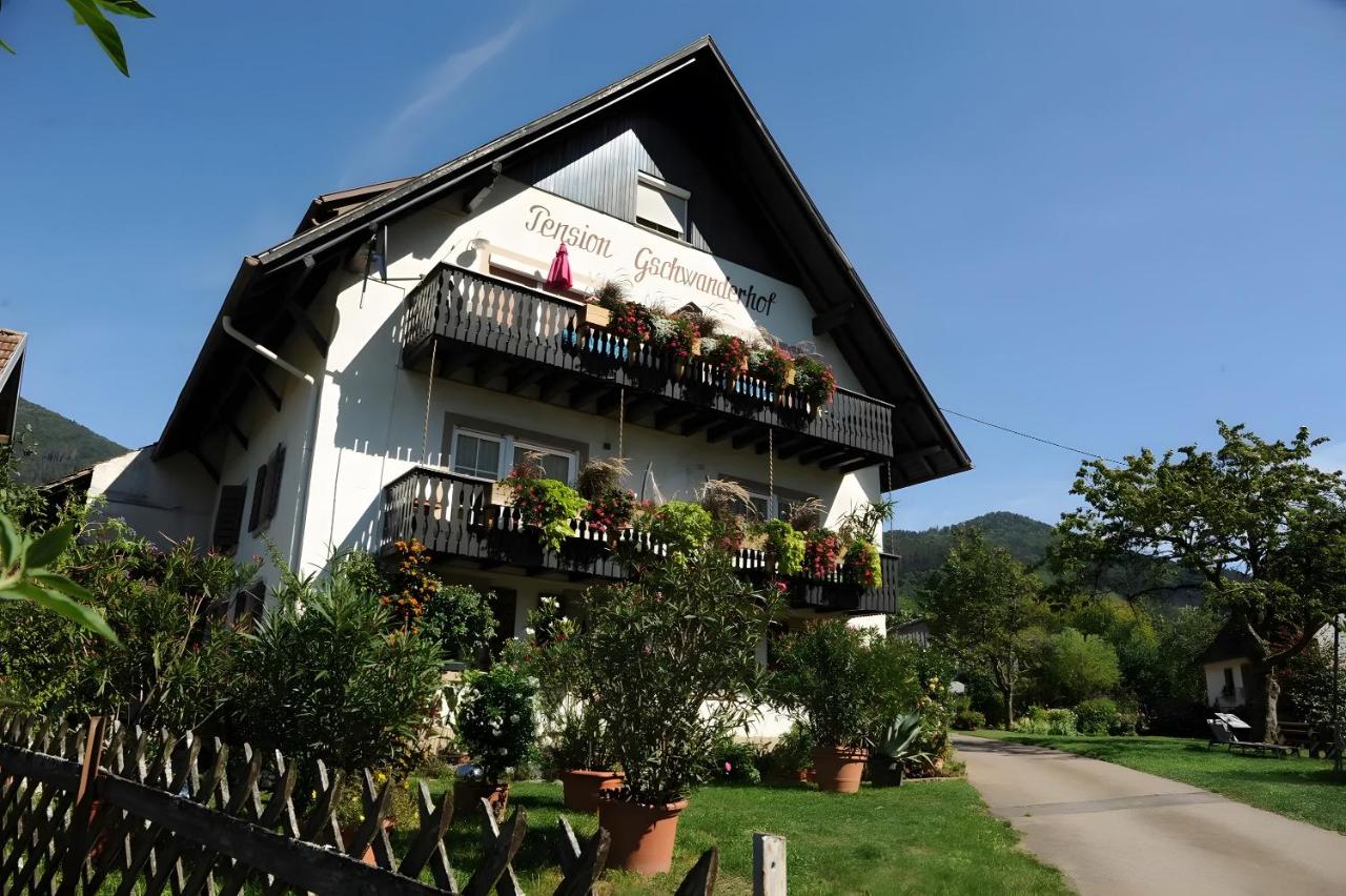 Ferienwohnung Talblick, 50qm - Bed and Breakfast Glottertal