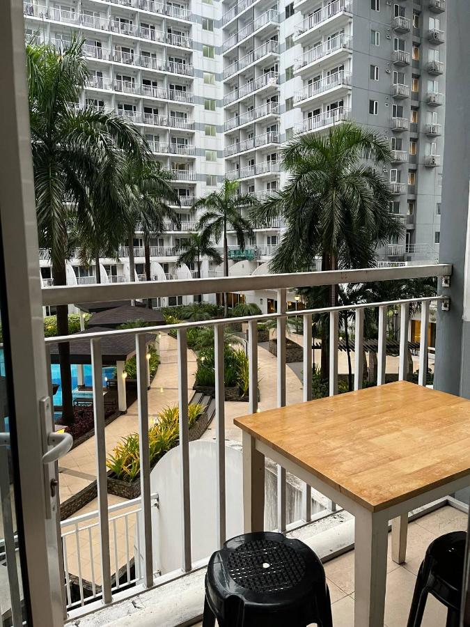 Appartement met Uitzicht op het Zwembad