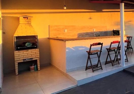 Casa com piscina e garagem privativa - B&B Barra do Garças