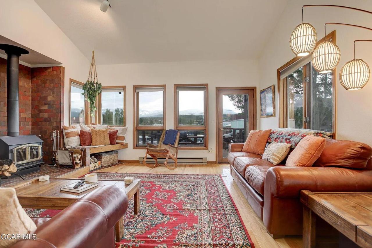 524 Sun River #8 - Bed and Breakfast Fraser