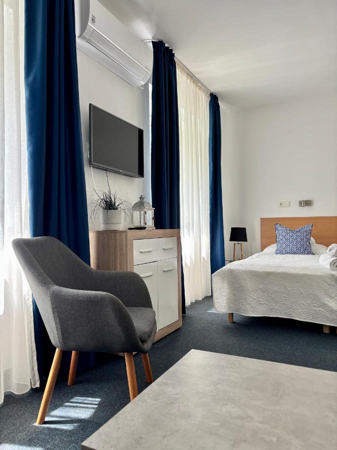 Double or Twin Room with Garden View