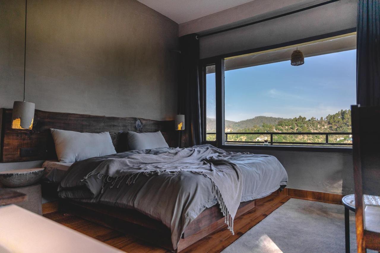 Exstasy stays & Cafe - YOUR ROMANTIC & COZY GETAWAY - THHPSOCIETY - Mukteshwar - B&B Muktesra