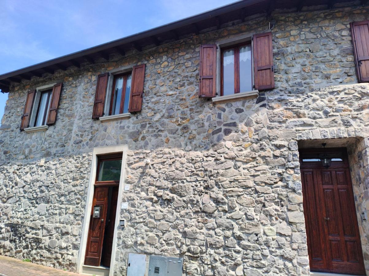 Stone House - B&B Solto Collina