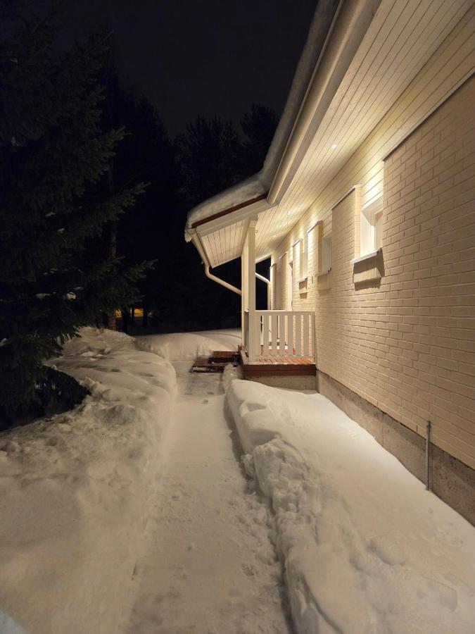 Spacious home near Santa Claus Village - B&B Rovaniemi