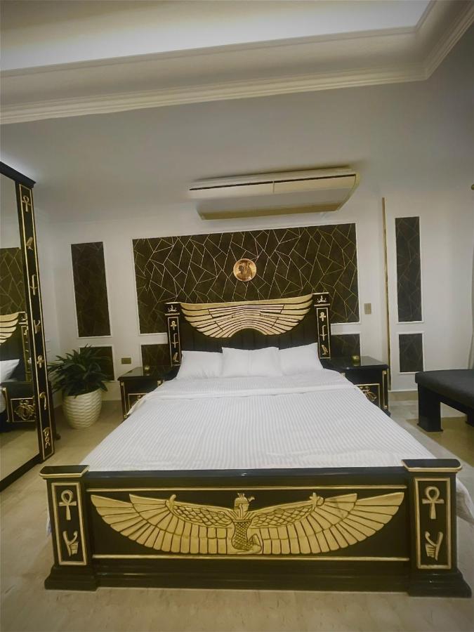 Queen Nefrertiti - Bed and Breakfast Caïro