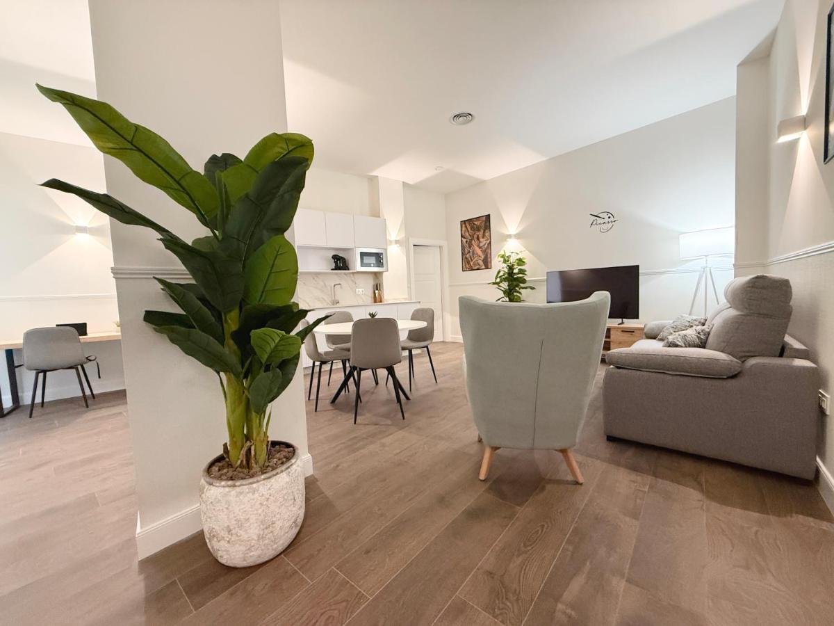 Apartamentos Mk77 León Zuloaga - Chambres d’hôtes León
