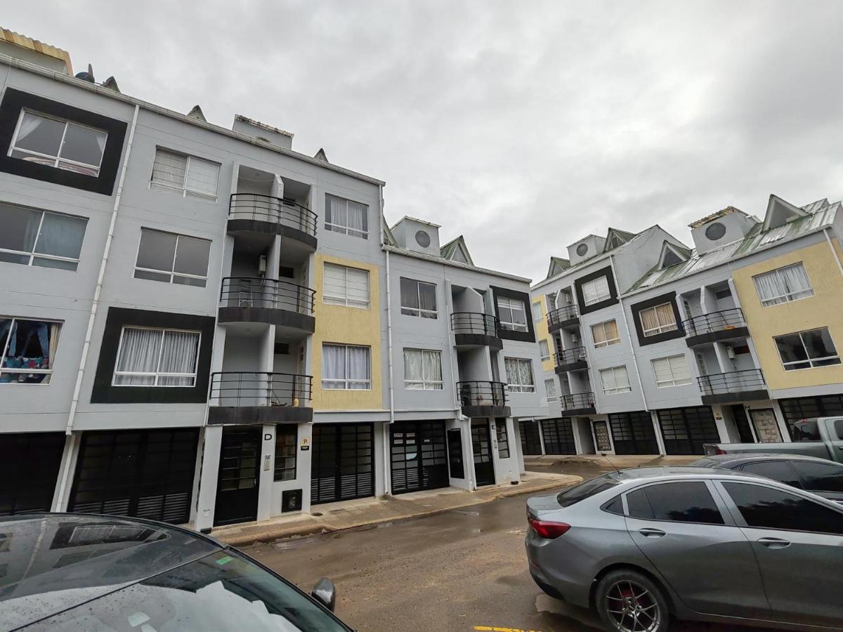 Acogedor Aparta-estudio Junto a la UPTC - Ferienwohnung Tunja