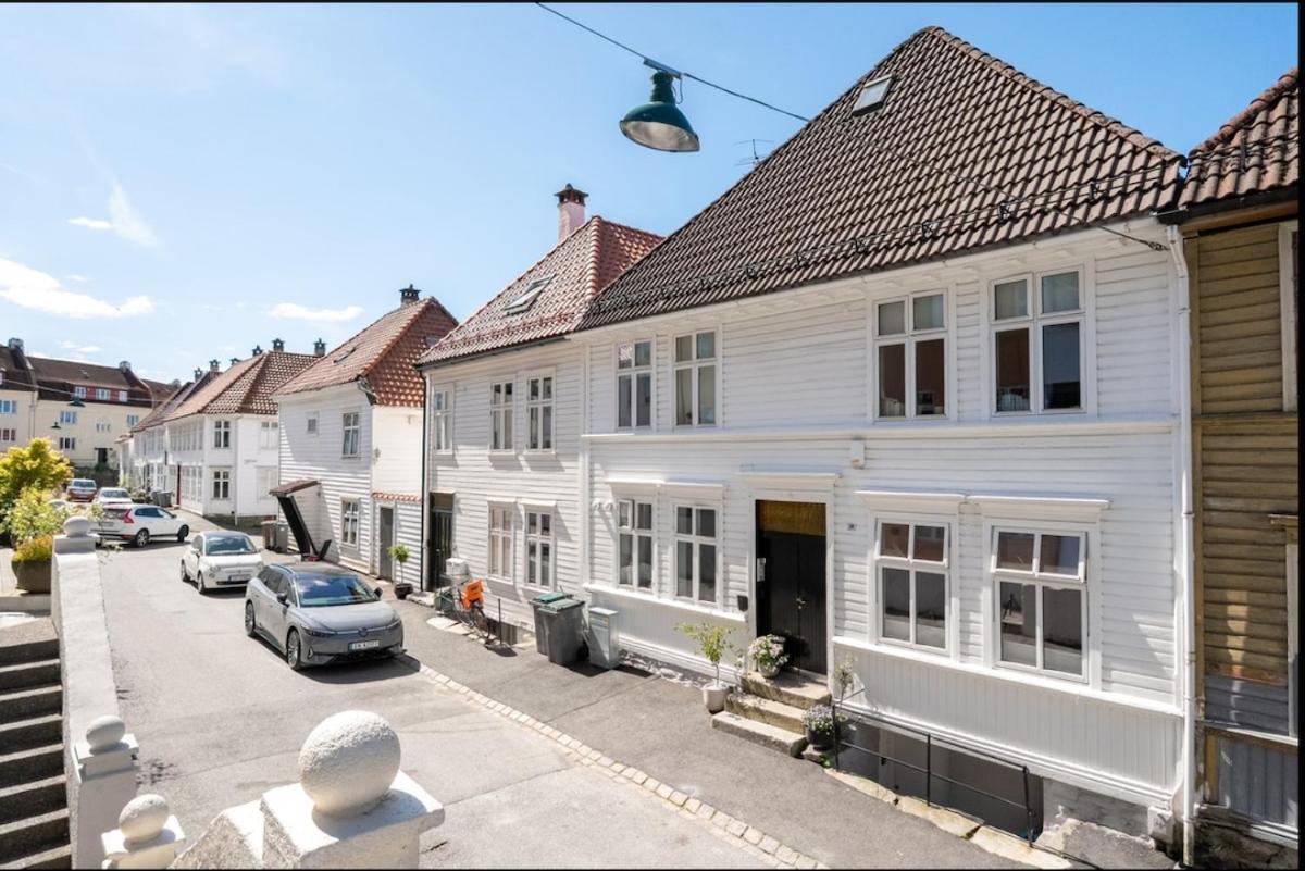 Spacious apartment in the middle of Bergen! - B&B
