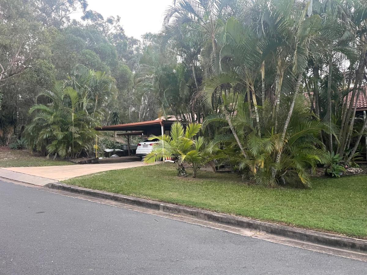 Classy Modern self contained Studio- Private & Peaceful - B&B