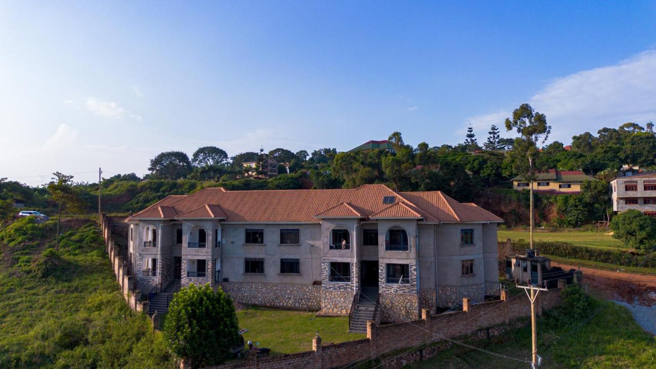 The apartments-Bwebajja - B&B