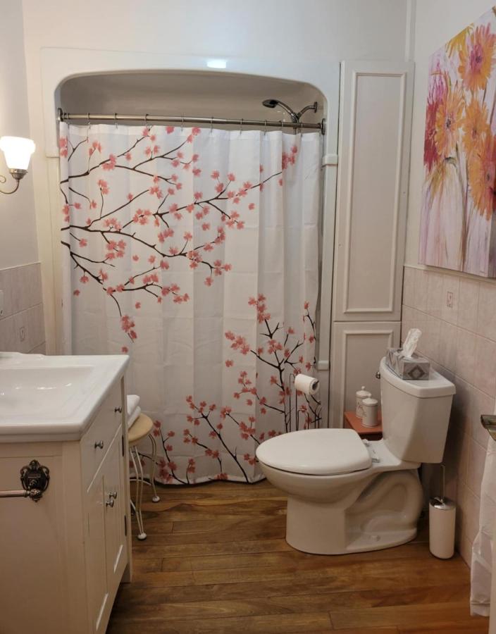 Doppelzimmer mit Gemeinschaftsbad