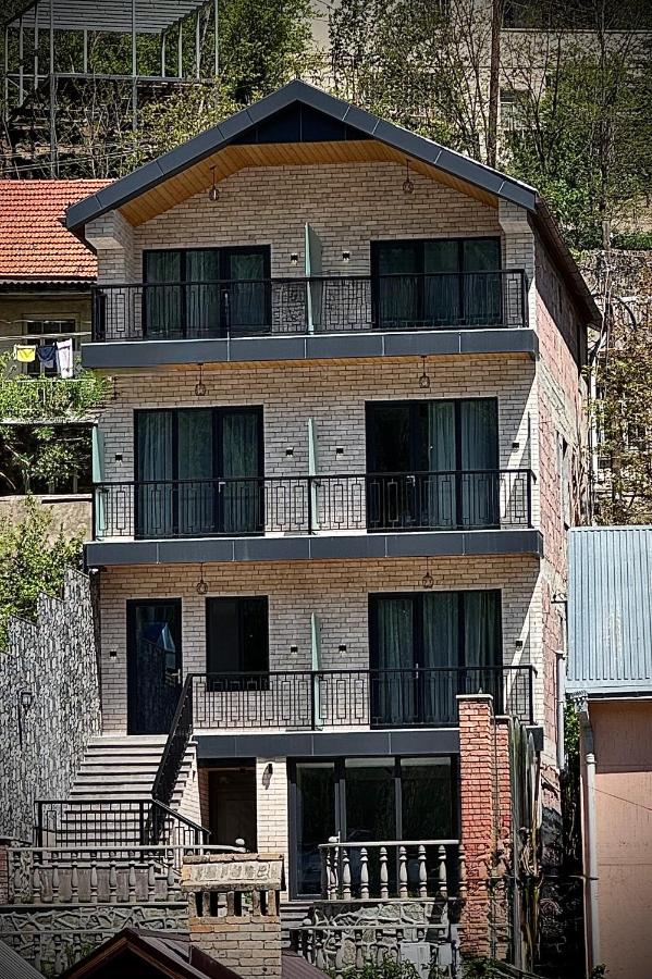 Tkhil Hotel In Dilijan - B&B Dilijan