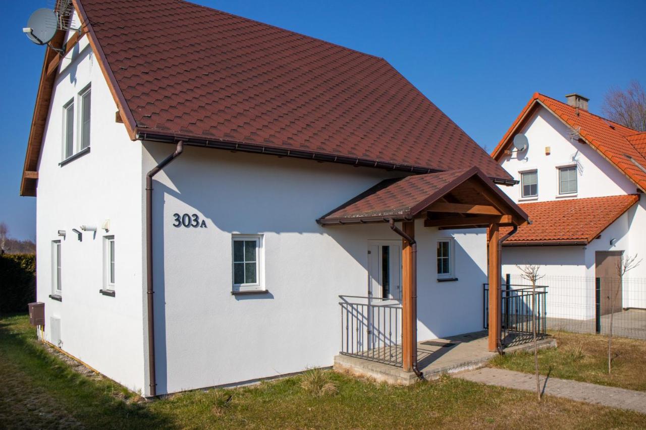 Cozy House 3 Bedrooms & Fireplace, Family with Dogs welcome - B&B