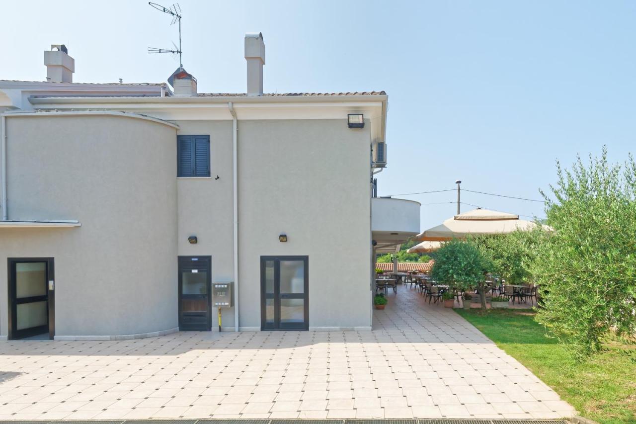 Apartments El Faro by Rent Istria - B&B Savudrija