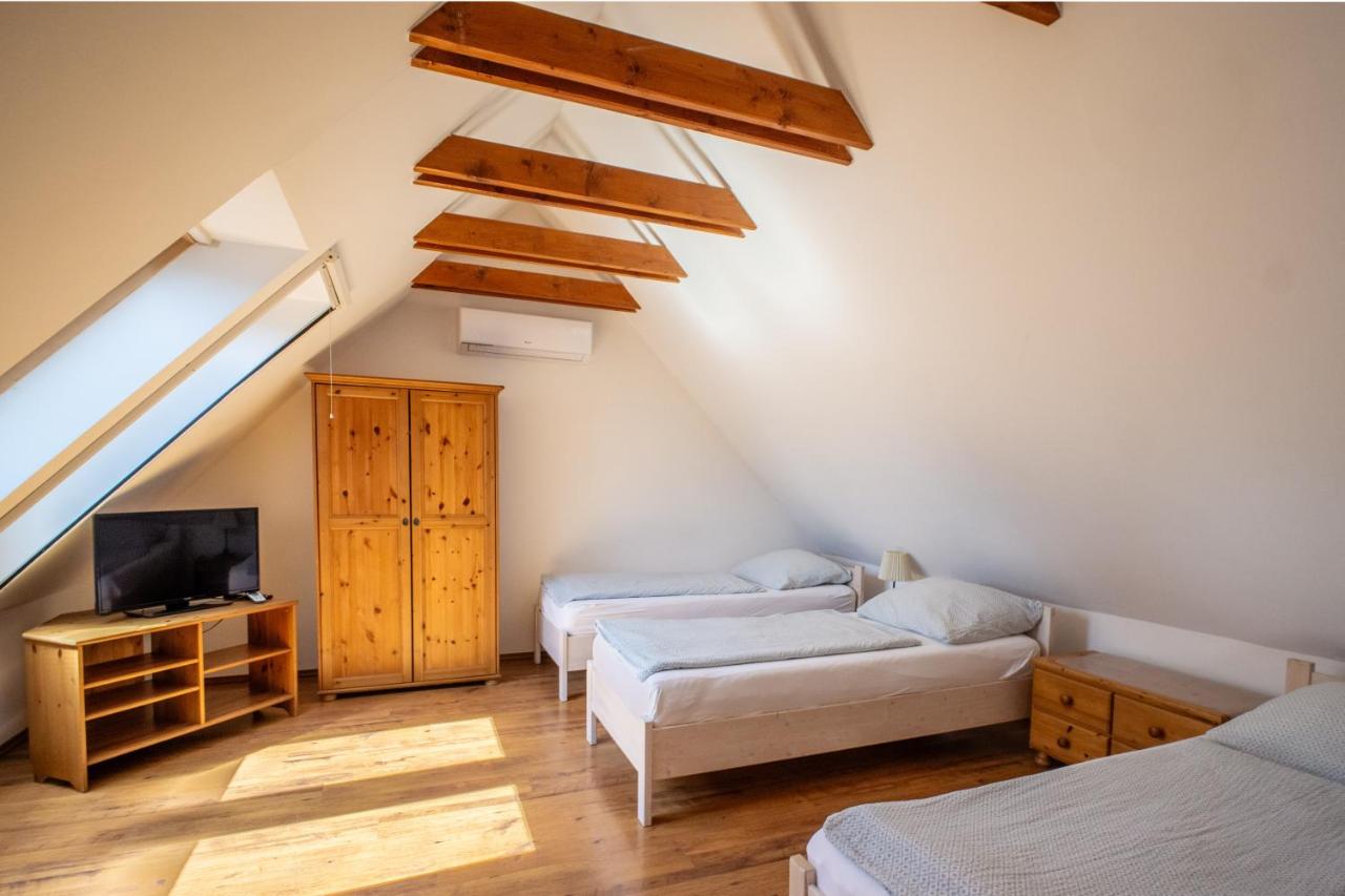 Appartement 1 Chambre - Mansardé
