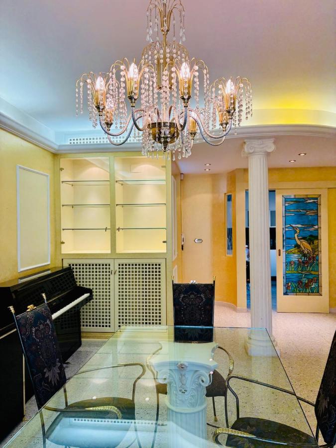 Villa Madonnina in riva al fiume - B&B