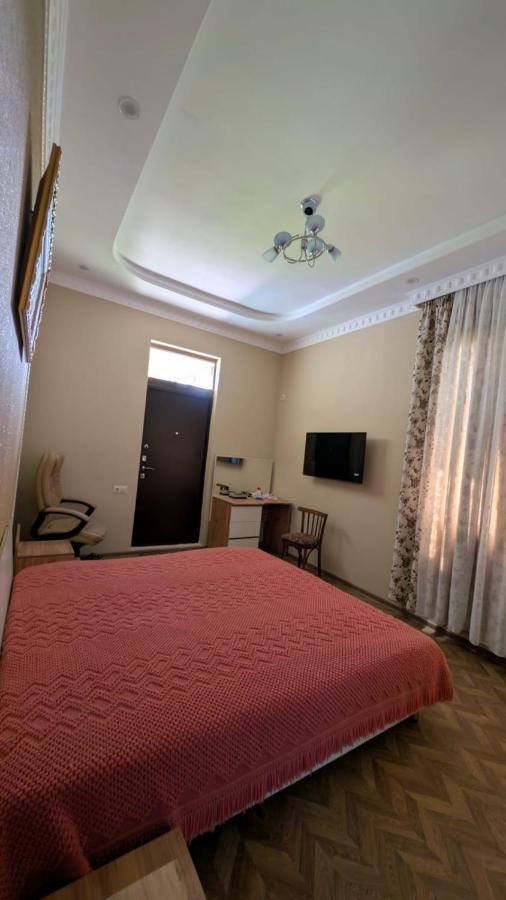 Guesthouse Martvili Canyon 'Kolkhi' - Bed and Breakfast Ledgebe