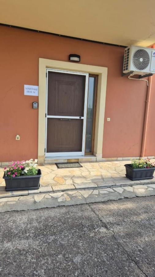 Martaki House - Corfu Town - B&B Alepou