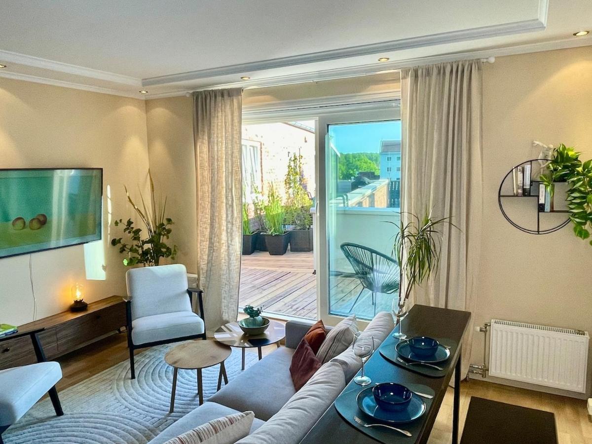 Charming central penthouse with big terrace - B&B