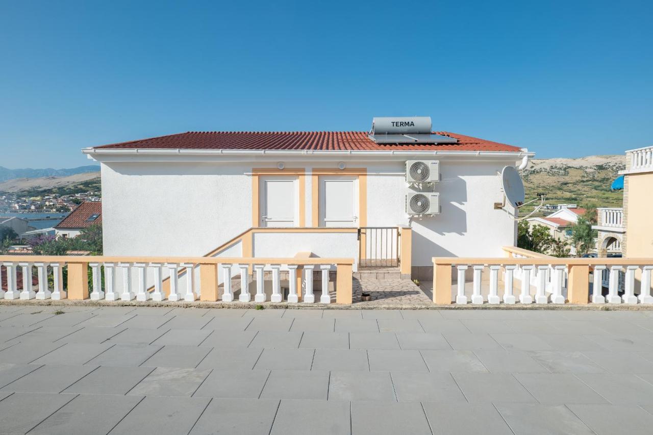 Bane Apartmani Pag AP2 - B&B Isola di Pago