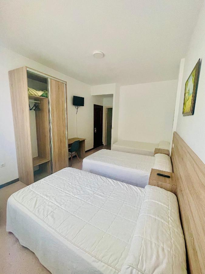 Triple Room with Bath