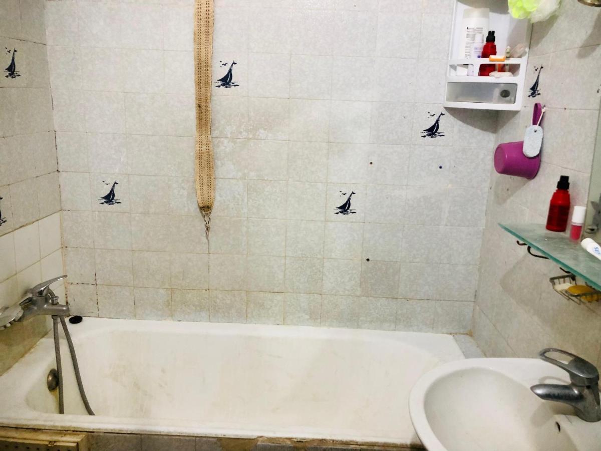 Chambre Double avec Salle de Bains Commune