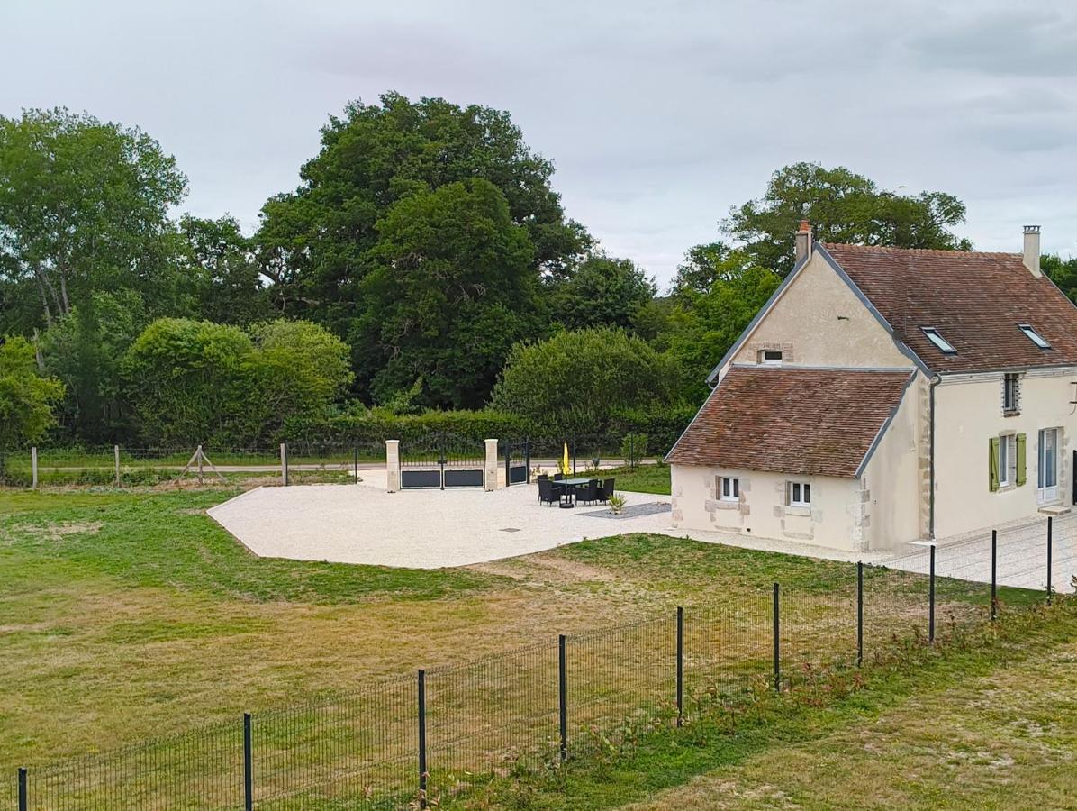 gite la garenne de freteau, avec accès étang privé , idéal pour un séjour en famille - B&B