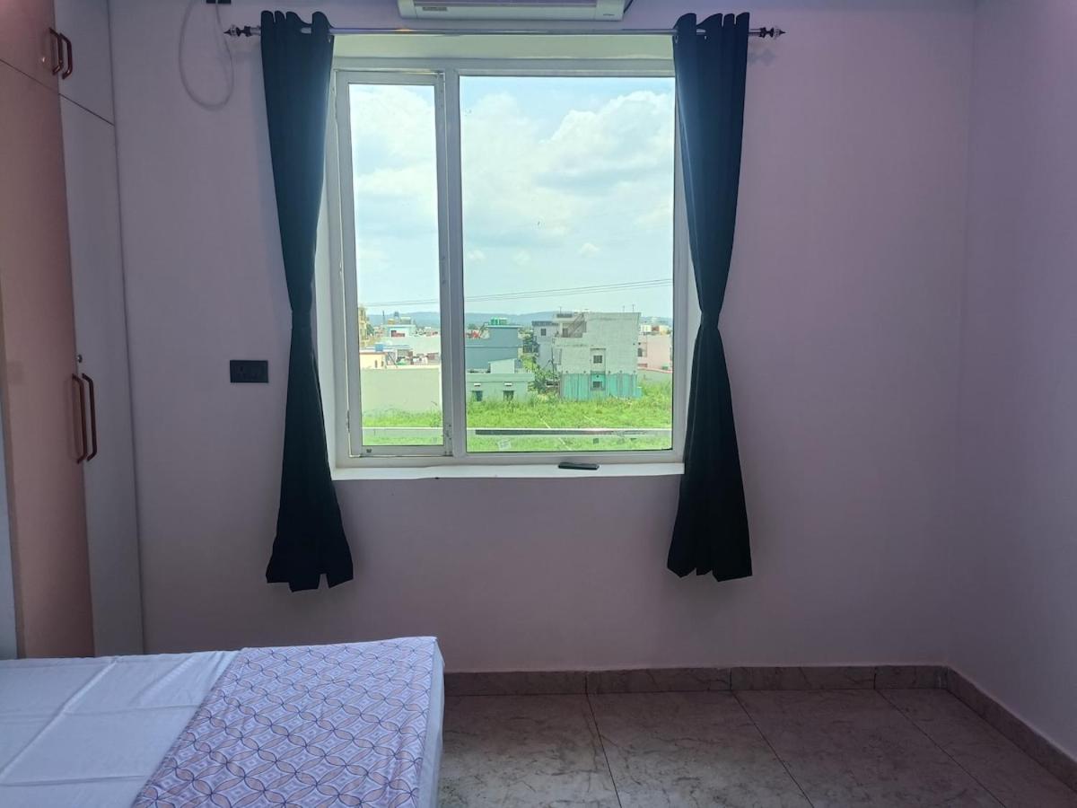 Gopala's 81 - B&B