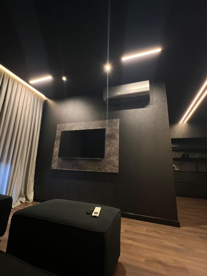 Iunn Apartment 5 - B&B Vlore