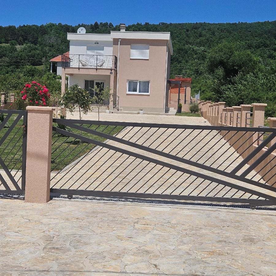 Villa Hirundinidae - B&B