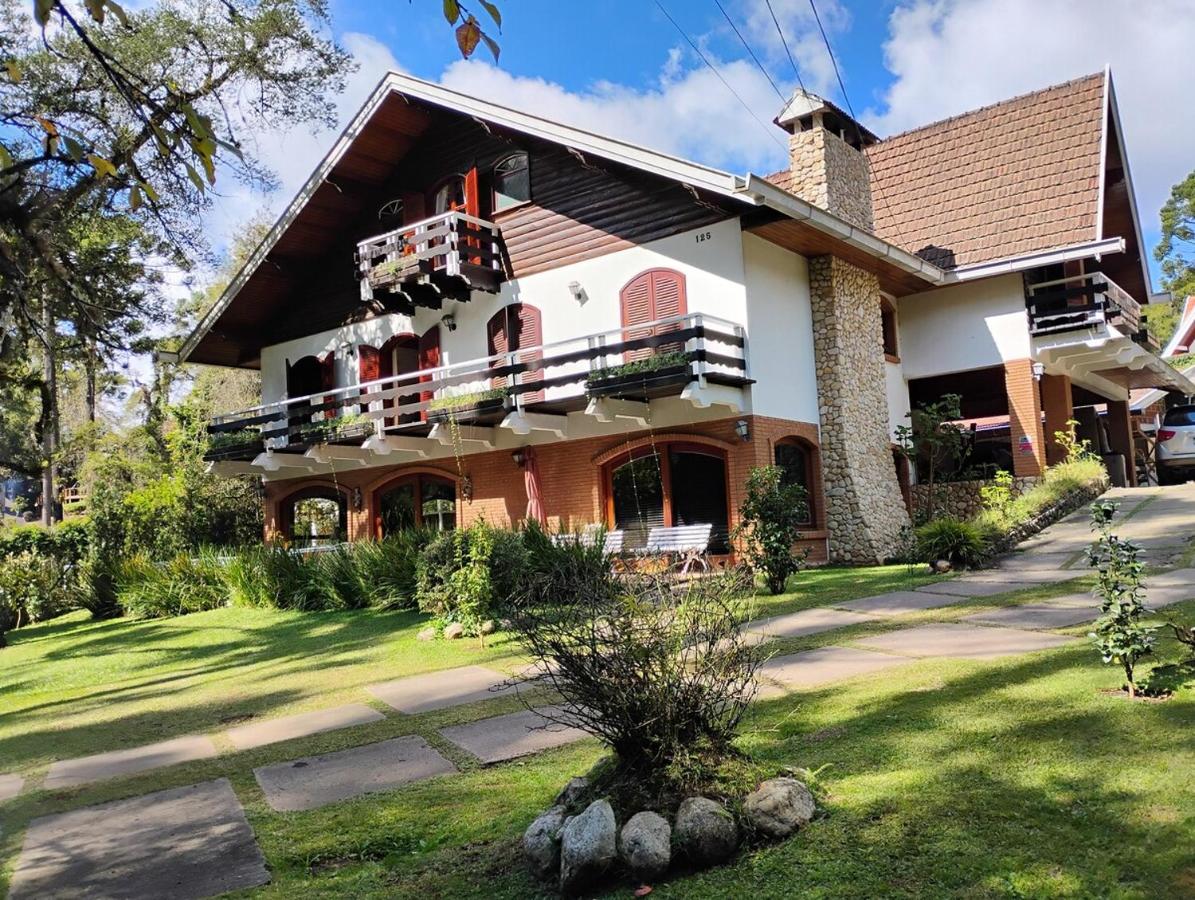 Casa Alpina 6 Quartos Aconchegantes no Paraíso - B&B Campos do Jordão