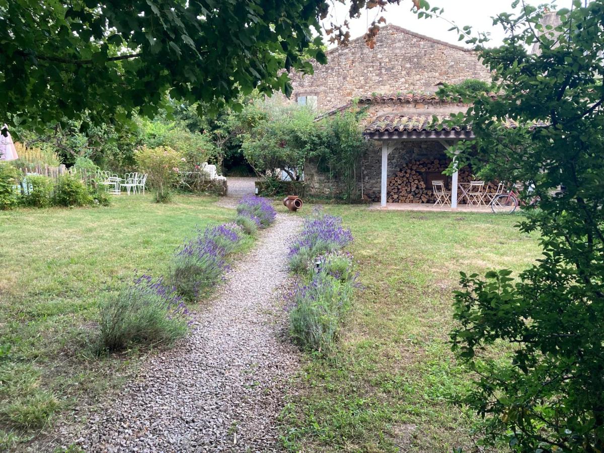Villa, vieille ferme rénovée calme, nature avec piscine privée. - Bed and Breakfast Vindrac-Alayrac