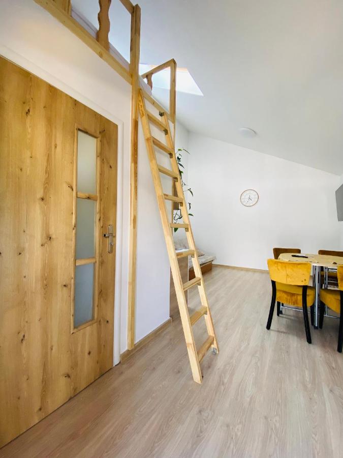 Apartament w Porcie Rybackim - LOFT - Kołobrzeg - Chambres d’hôtes Kołobrzeg