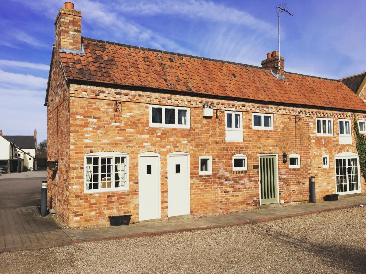 B&B Long Whatton - The Falcon Inn - Bed and Breakfast Long Whatton