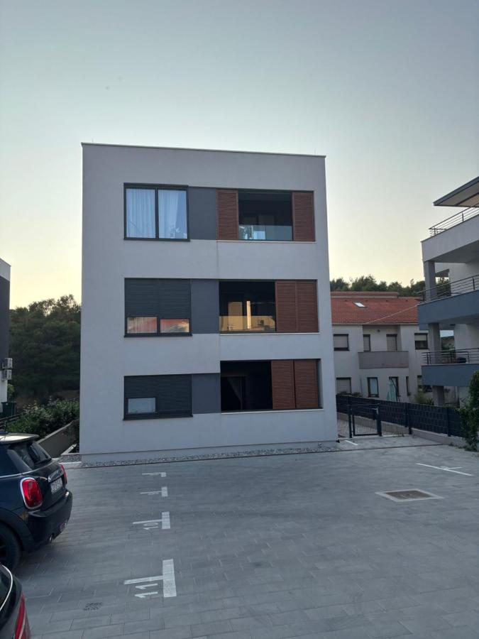 Božur-a modern and comfy place for 3 persons - B&B Zadar
