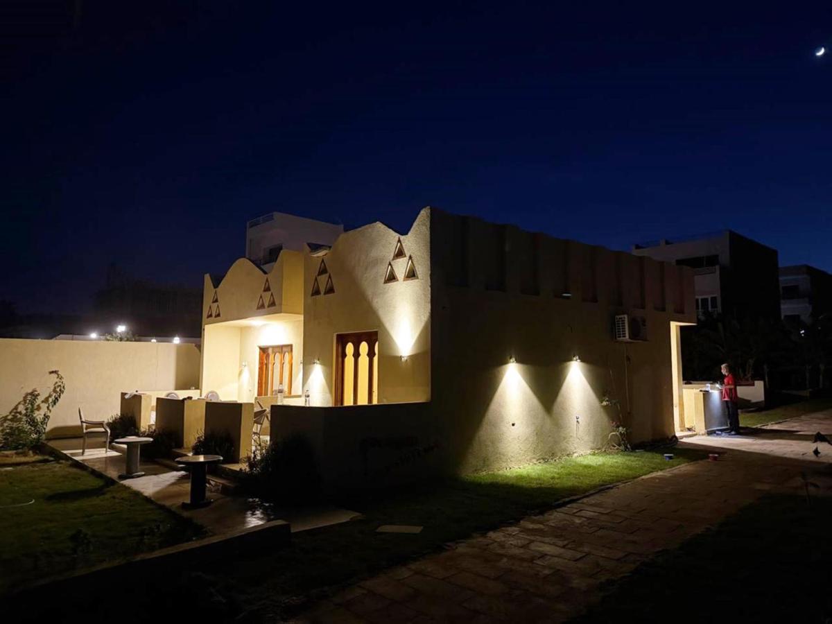 Nile Compound Garden - B&B Al Aqālitah