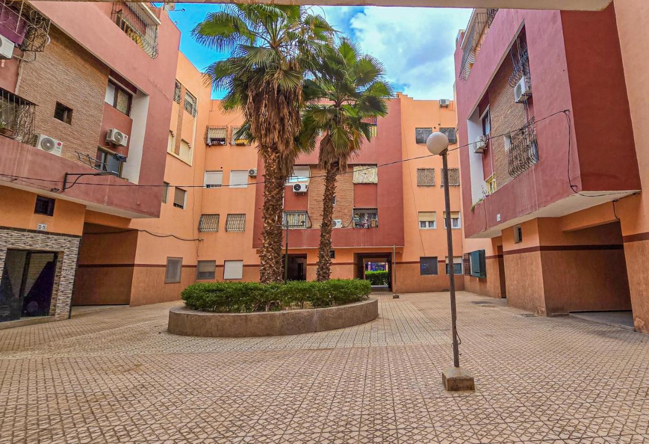 Appartement Chic et Confortable, Netflix, PS4 & Wi-Fi Centre Marrakech - B&B Marrakesh