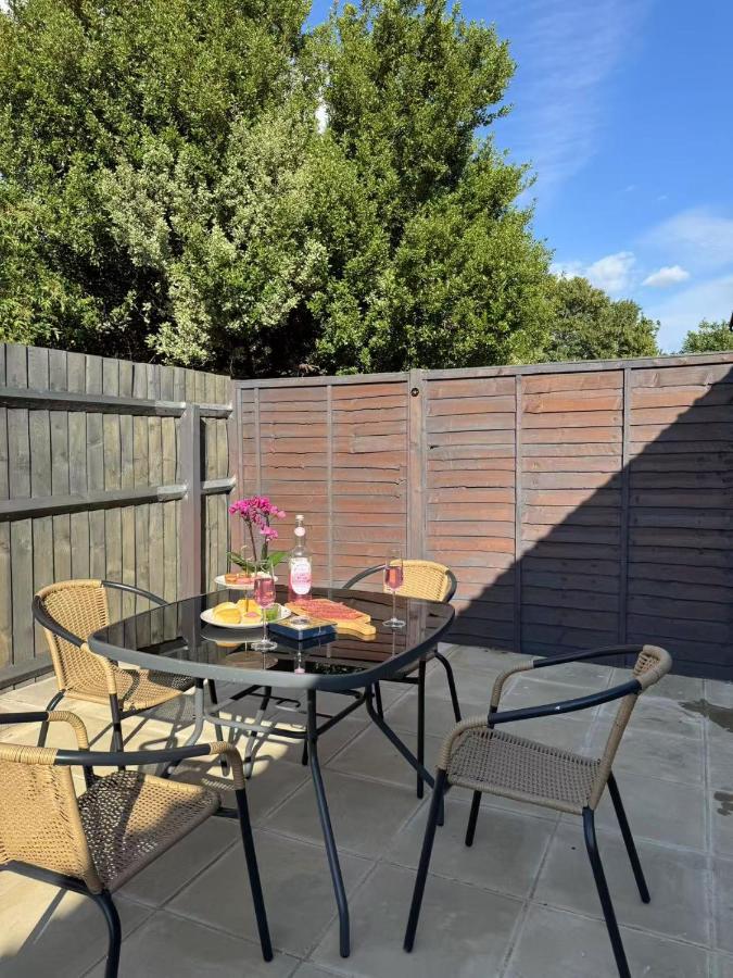 Harmony in Bicester - B&B